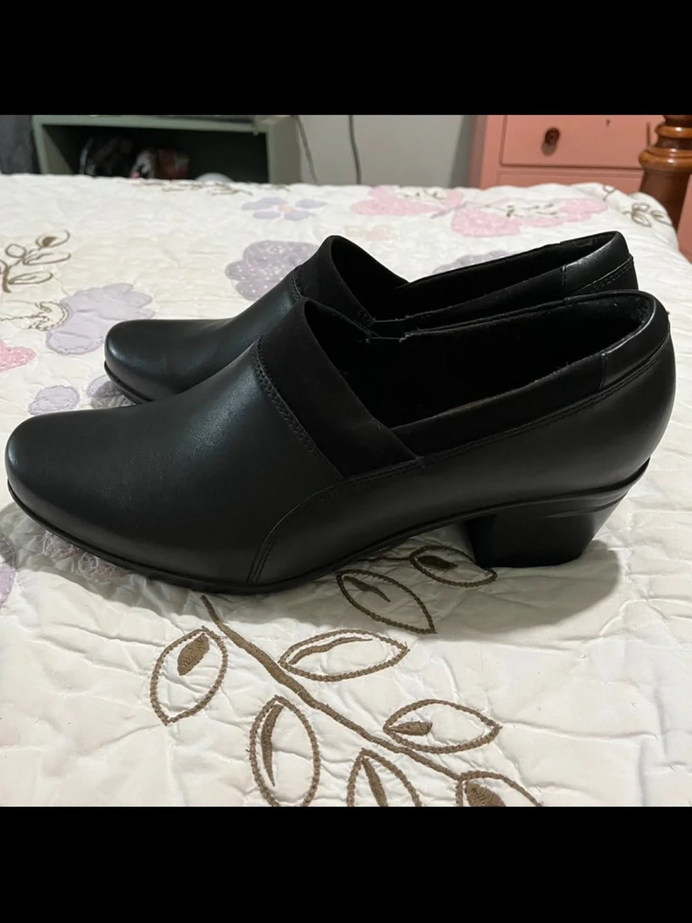 Clarks Women's Black Slip-On Low Heel Loafers